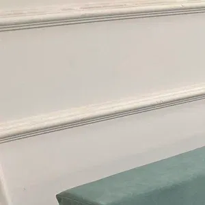 loading="lazy"